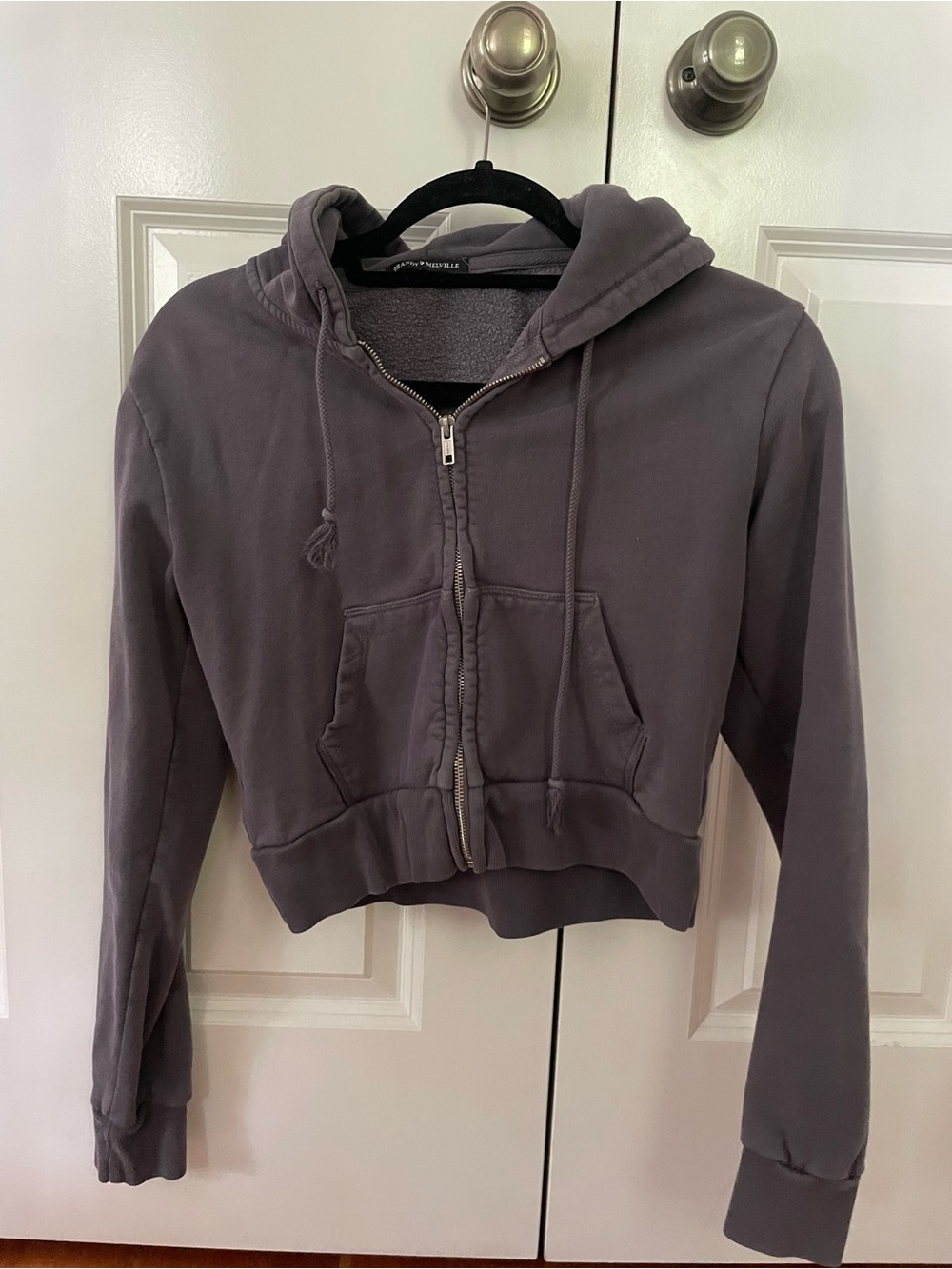 Brandy Melville cropped zip hoodie